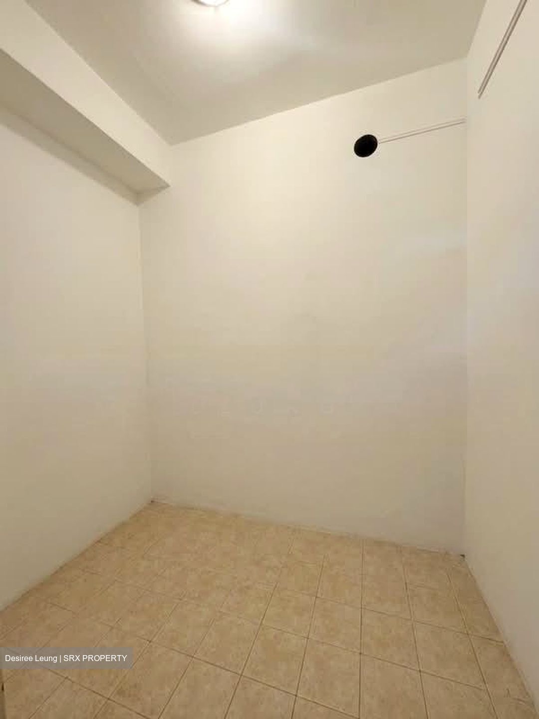 Blk 184 Edgefield Plains (Punggol), HDB Executive #569319241